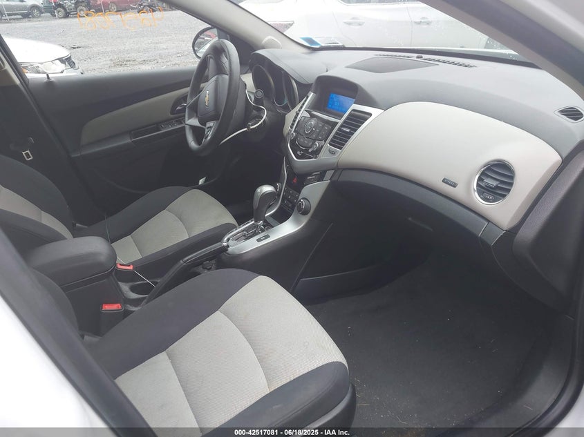 2016 CHEVROLET CRUZE LIMITED VIN: 1G1PC5SG5G7182639
