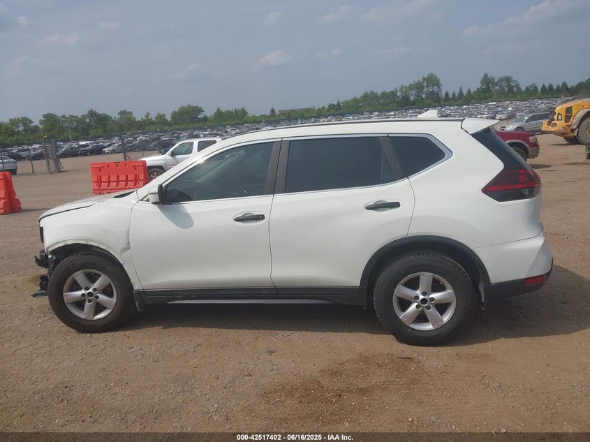 2017 NISSAN ROGUE S/SL/SV - 5N1AT2MT8HC818545