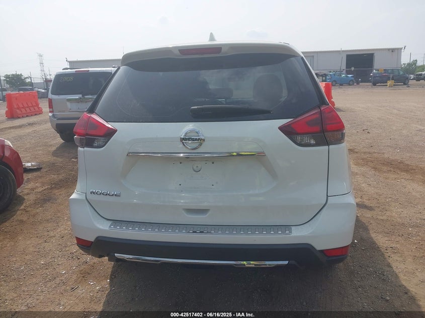 2017 NISSAN ROGUE S/SL/SV - 5N1AT2MT8HC818545