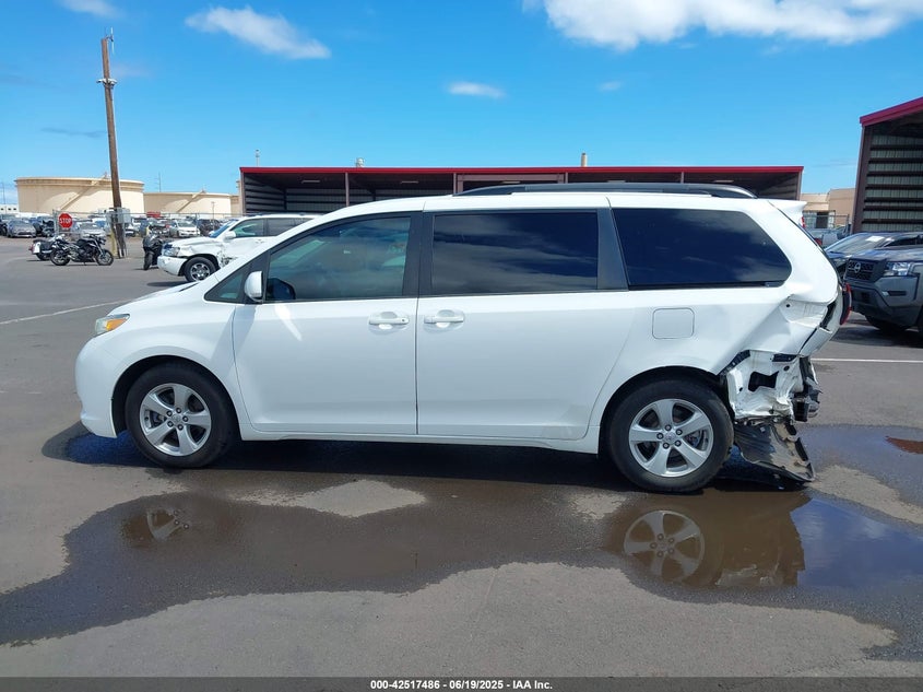 2015 Toyota Sienna Le 7 Passenger/Le 8 Passenger VIN: 5TDKK3DC6FS664852 Lot: 42517486