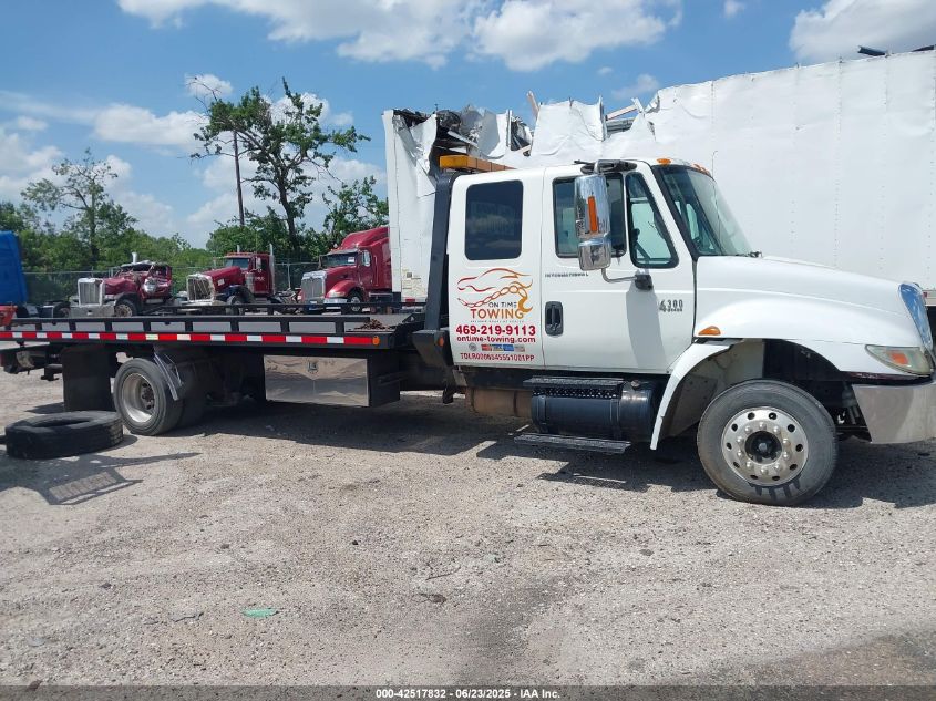2004 International 4000 - 1HTMMAAL34H612353