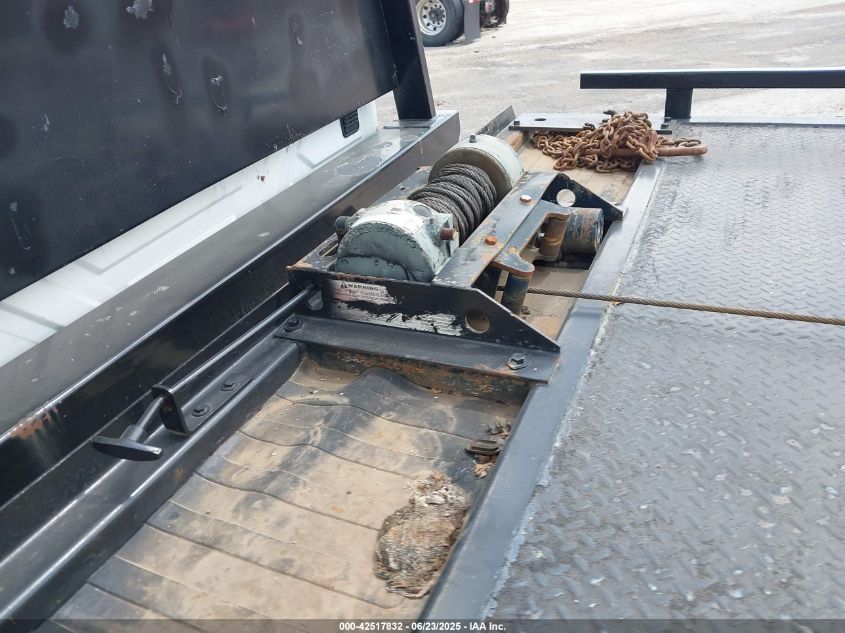 2004 International 4000 - 1HTMMAAL34H612353