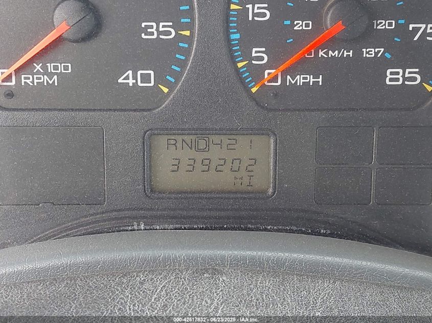 2004 International 4000 - 1HTMMAAL34H612353