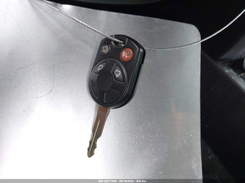 2011 FORD FUSION VIN: 3FAHP0JA4BR233717