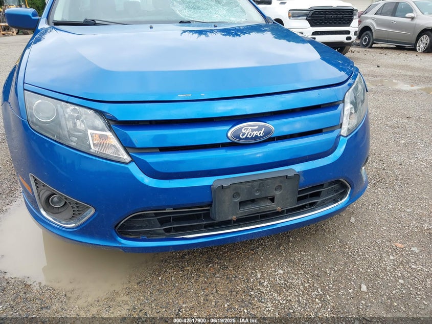 2011 FORD FUSION VIN: 3FAHP0JA4BR233717