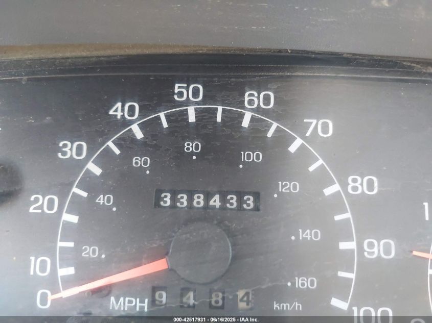 1999 Ford F-350 Lariat/Xl/Xlt VIN: 1FTSX31F7XEC30110 Lot: 42517931