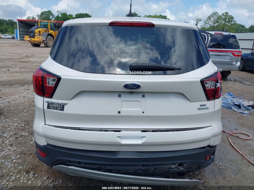 2019 FORD ESCAPE SE - 1FMCU0GD6KUA11697