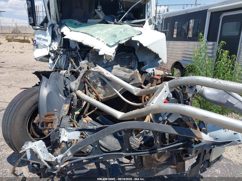 2021 Volvo Vnl VIN: 4V4NC9EH4MN262360 Lot: 42518061