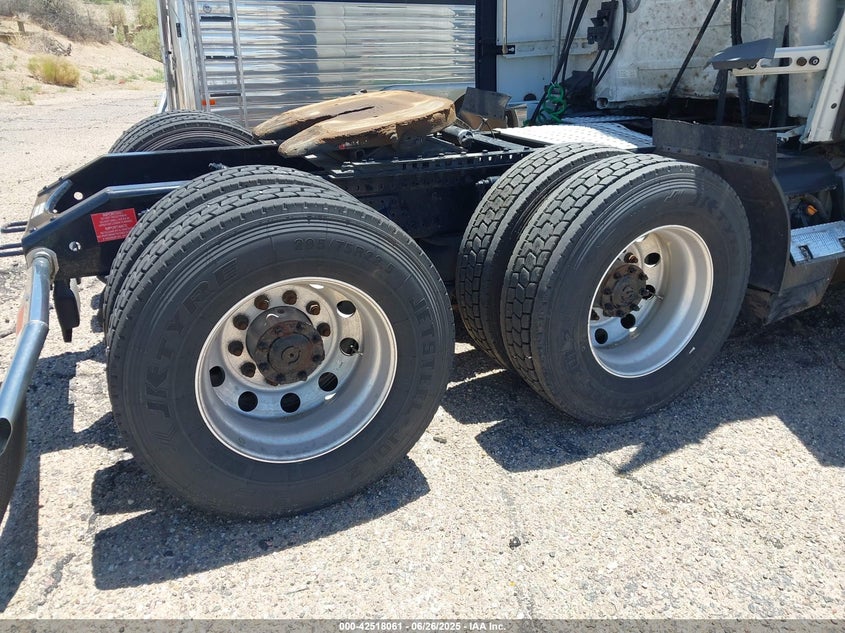 2021 Volvo Vnl VIN: 4V4NC9EH4MN262360 Lot: 42518061