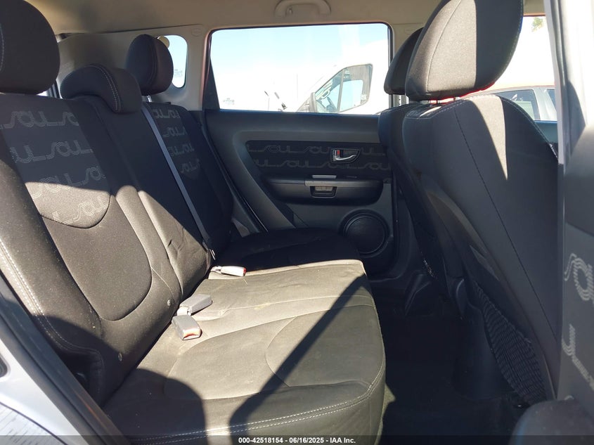 2012 KIA SOUL VIN: KNDJT2A66C7453707