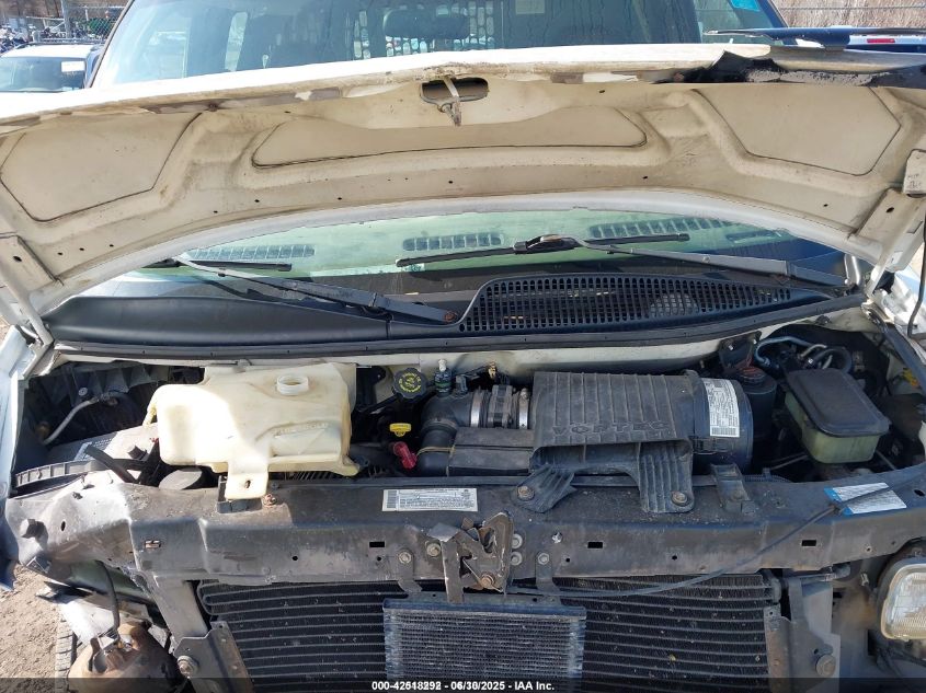 2001 GMC Savana Standard VIN: 1GTHG35R511226828 Lot: 42518292