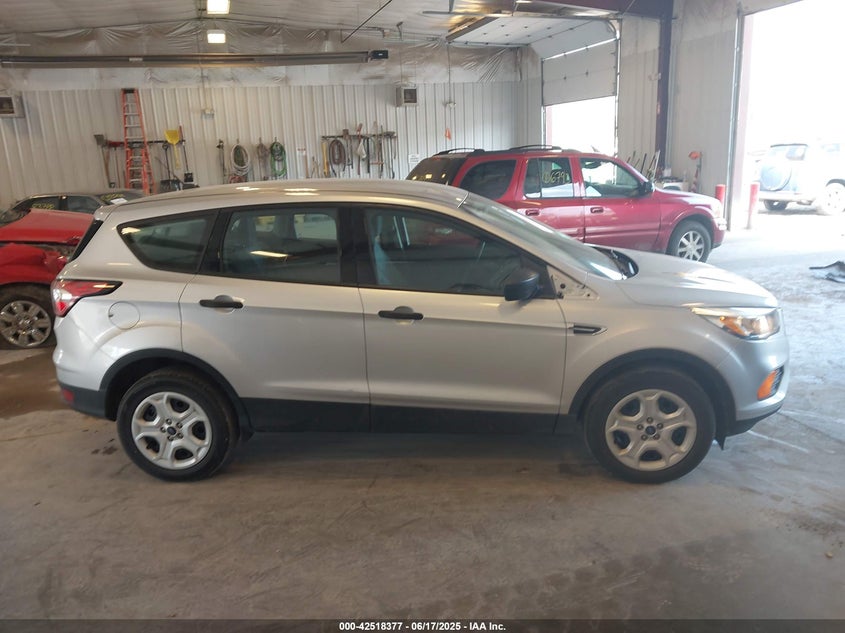 2017 FORD ESCAPE VIN: 1FMCU0F73HUA92372