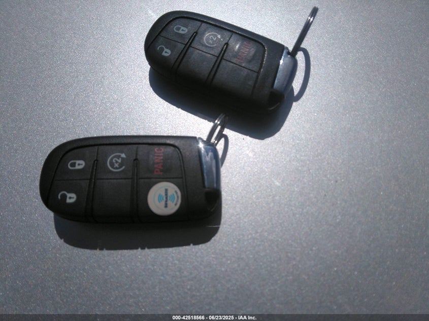 2018 JEEP COMPASS LATITUDE 4X4 - 3C4NJDBB4JT333458