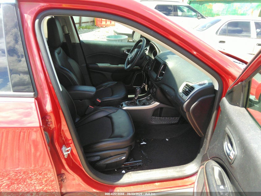 2018 JEEP COMPASS LATITUDE 4X4 - 3C4NJDBB4JT333458