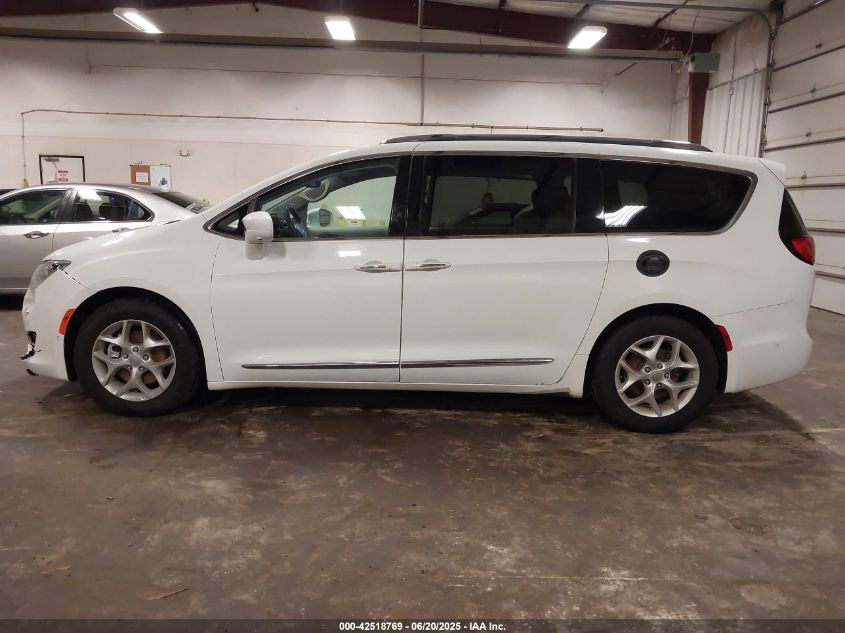 2017 Chrysler Pacifica Touring-L Plus VIN: 2C4RC1EGXHR710518 Lot: 42518769