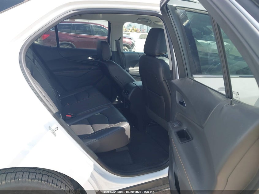 VIN 2GNAXPEX5K6237227 2019 CHEVROLET EQUINOX PREMIER