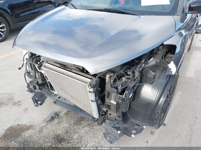 VIN 3N1CP5DV8PL483202 2023 NISSAN KICKS SR XTRONIC CVT