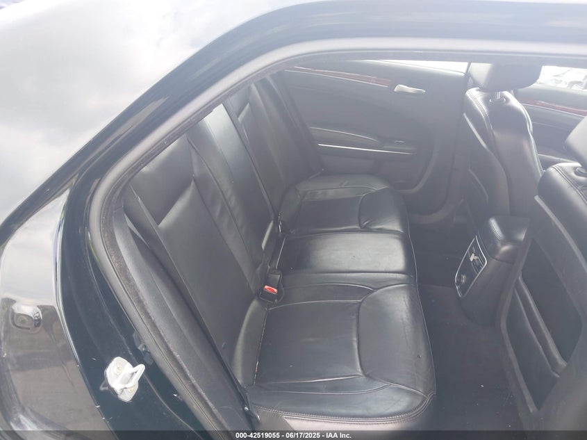 2014 CHRYSLER 300 VIN: 2C3CCAAG0EH376257
