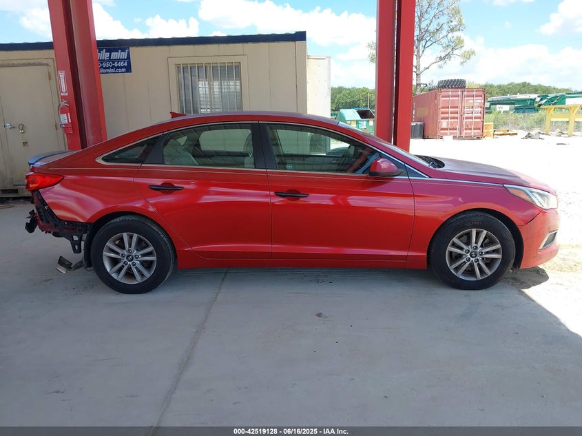 2017 HYUNDAI SONATA SE - 5NPE24AF1HH463273