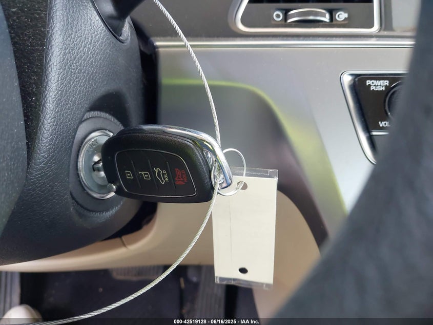 2017 HYUNDAI SONATA SE - 5NPE24AF1HH463273