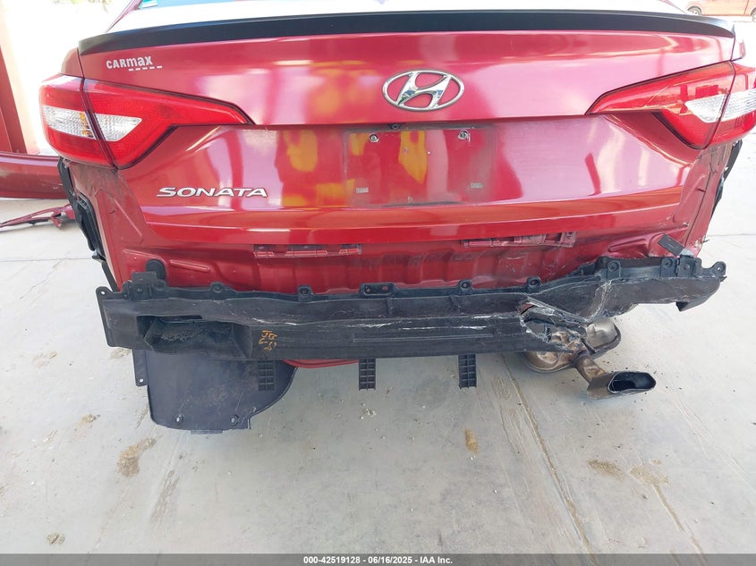 2017 HYUNDAI SONATA SE - 5NPE24AF1HH463273