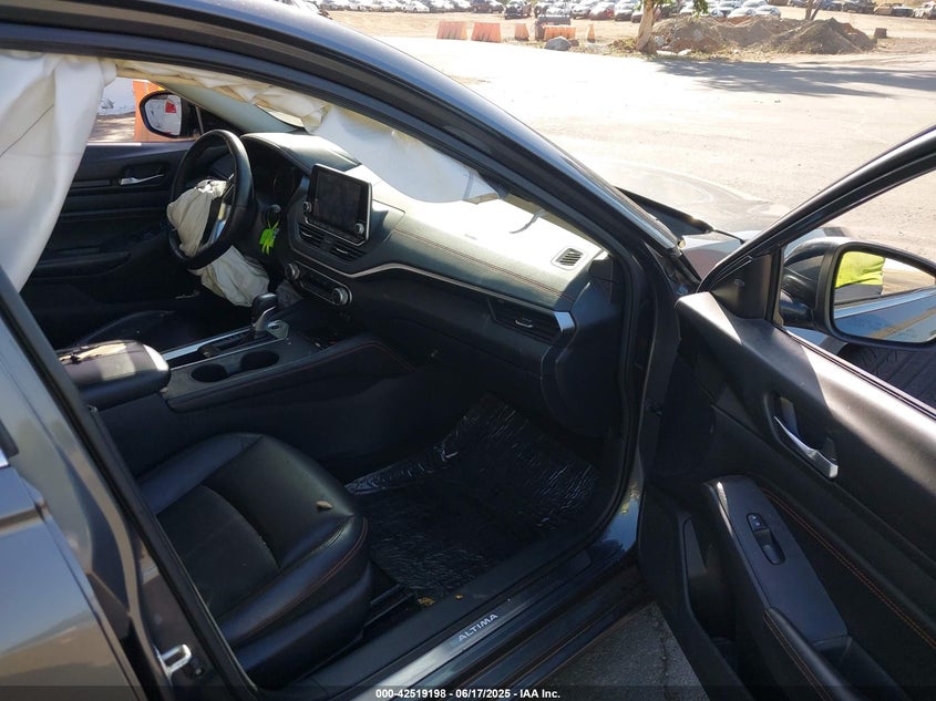 2019 NISSAN ALTIMA VIN: 1N4BL4CV5KN325995