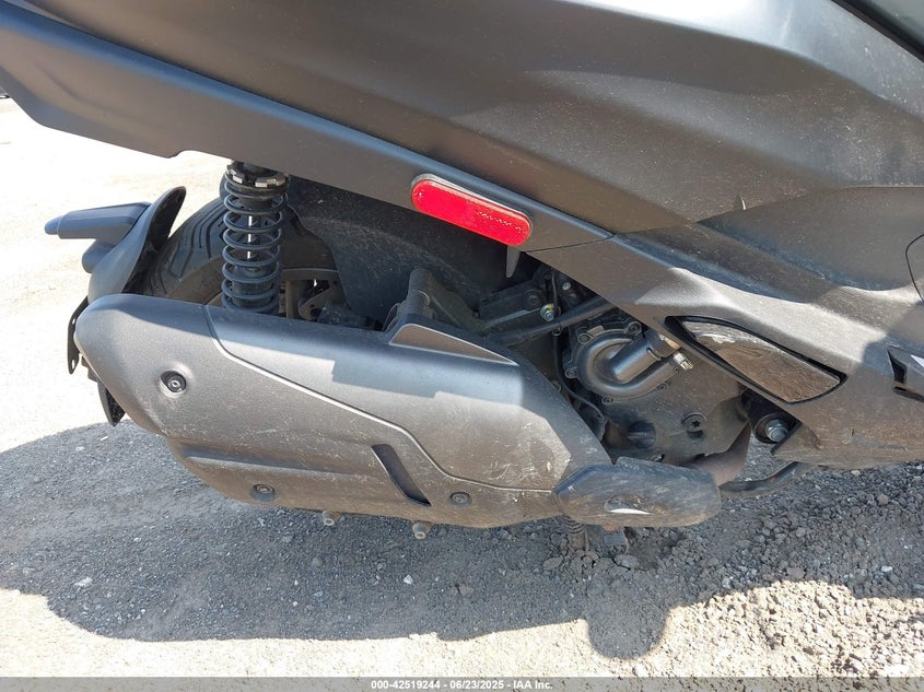 2023 PIAGGIO MP3 530 EXCLUSIVE ZAPTD30X5P5000054