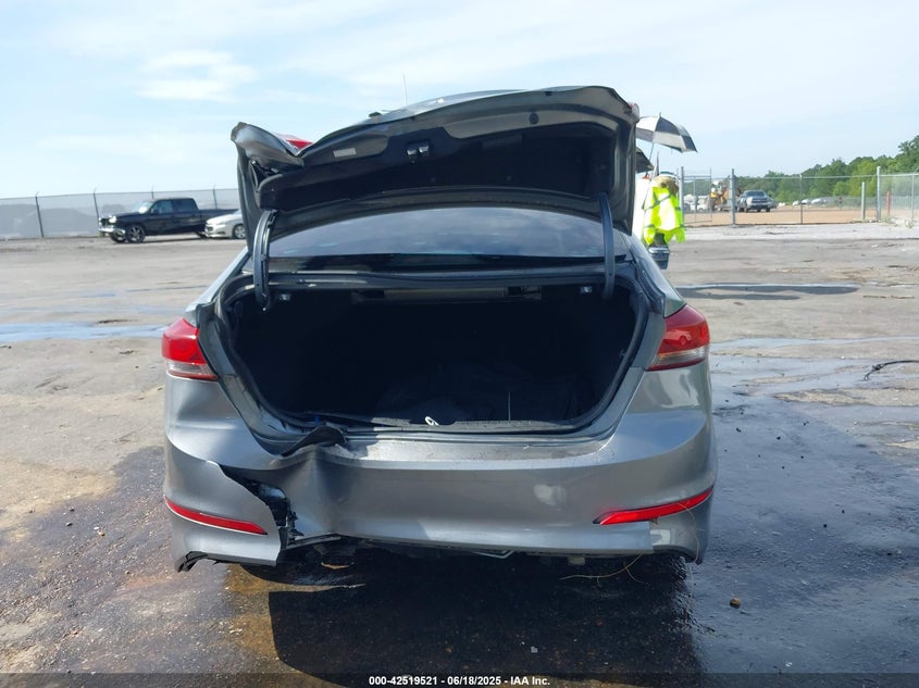 2018 HYUNDAI ELANTRA VIN: KMHD84LF3JU609719