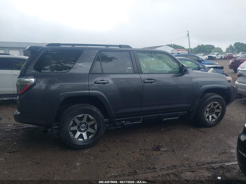 2020 TOYOTA 4RUNNER TRD OFF ROAD - JTEBU5JR5L5748544