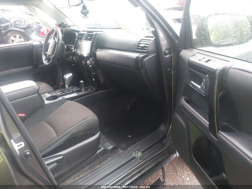 2020 TOYOTA 4RUNNER TRD OFF ROAD - JTEBU5JR5L5748544