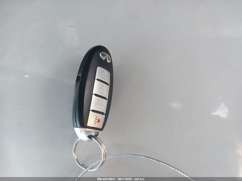 2011 INFINITI G37 VIN: JN1CV6APXBM304366