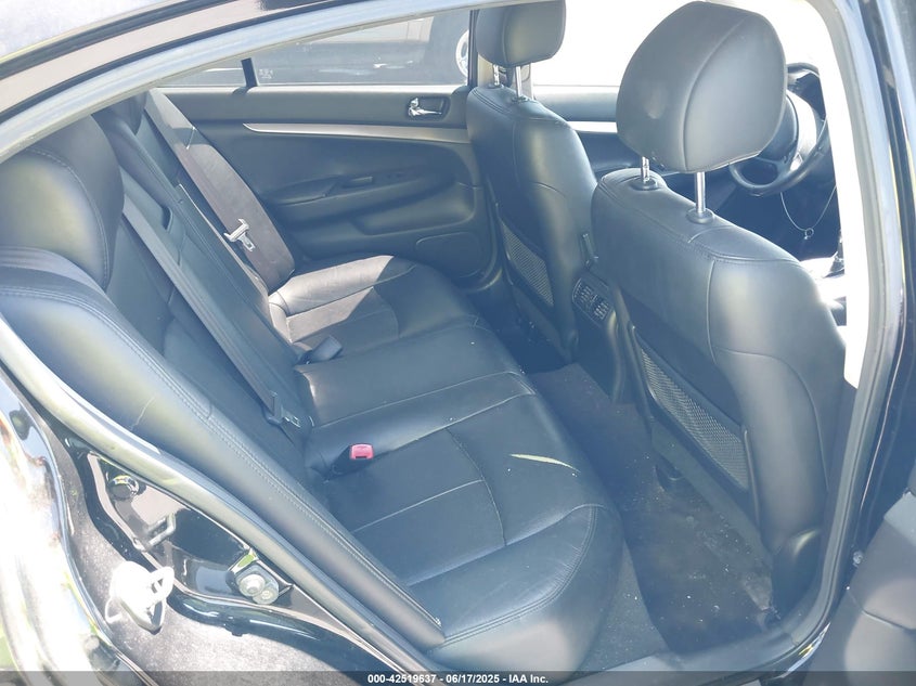2011 INFINITI G37 VIN: JN1CV6APXBM304366