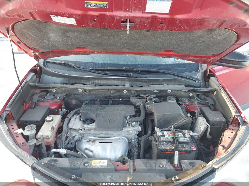 2017 TOYOTA RAV4 LE - JTMZFREV7HJ102495