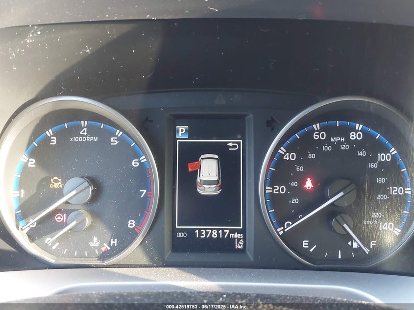 2017 TOYOTA RAV4 LE - JTMZFREV7HJ102495