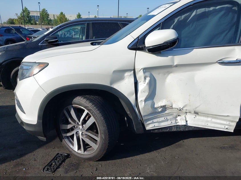 2017 HONDA PILOT TOURING - 5FNYF6H96HB095958