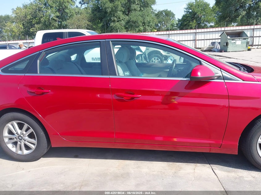 2017 HYUNDAI SONATA - 5NPE24AFXHH578826
