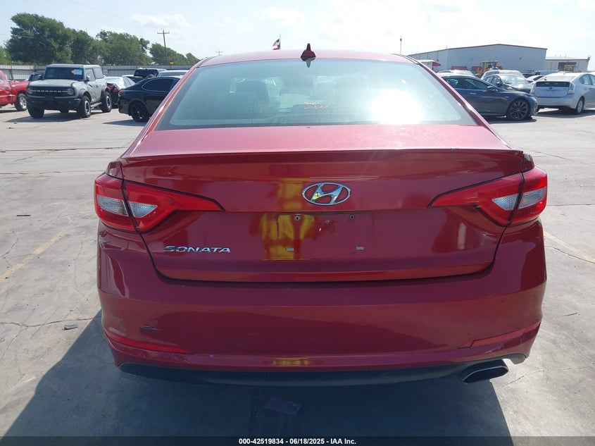 2017 HYUNDAI SONATA - 5NPE24AFXHH578826
