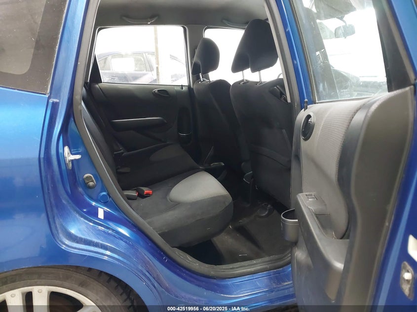 2007 Honda Fit Sport VIN: JHMGD37637S009481 Lot: 42519956