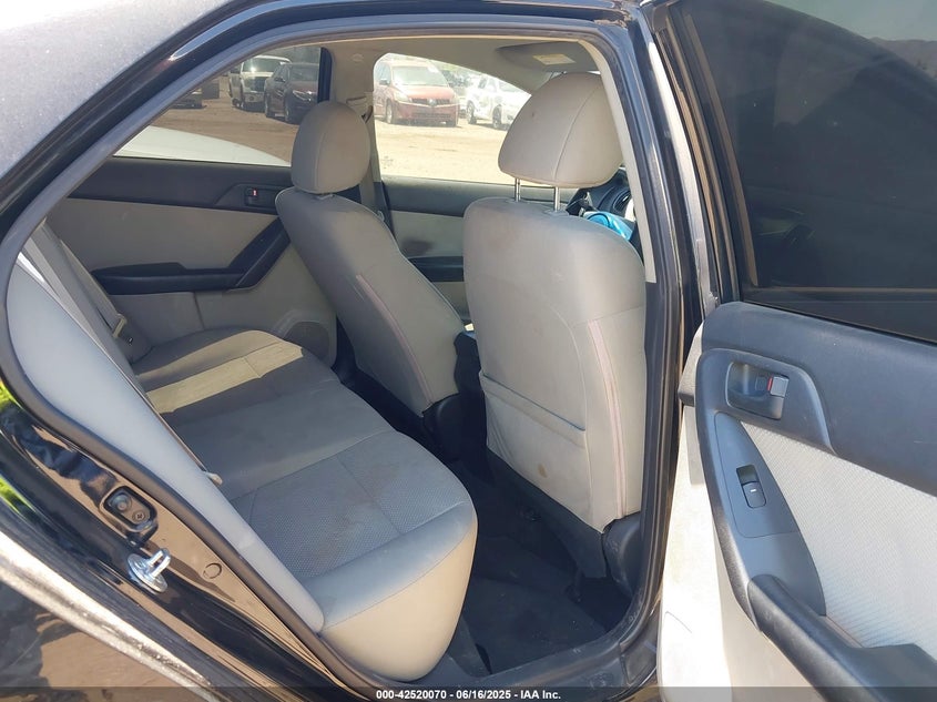 2011 KIA FORTE VIN: KNAFU4A28B5454294