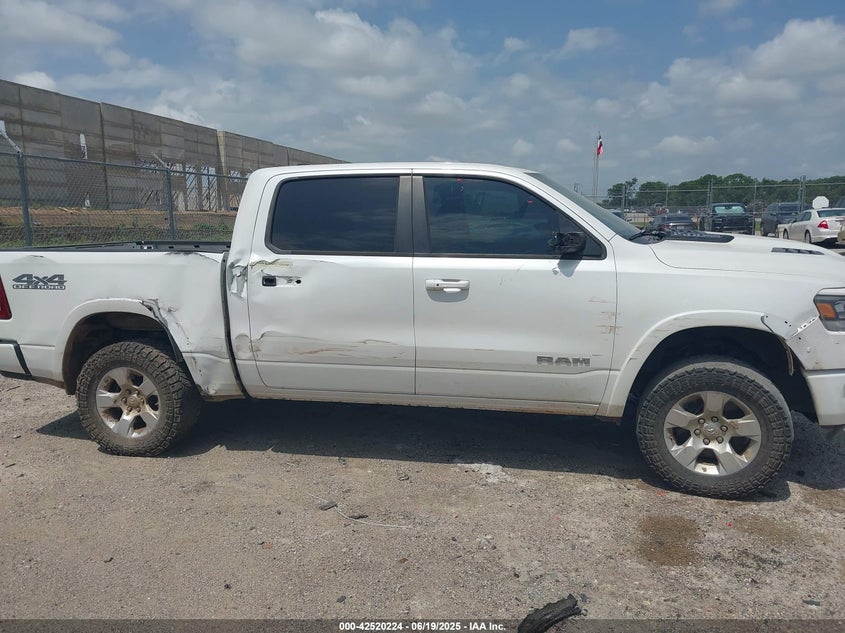 2019 RAM 1500 LARAMIE  4X4 5'7 BOX - 1C6SRFJT7KN605947