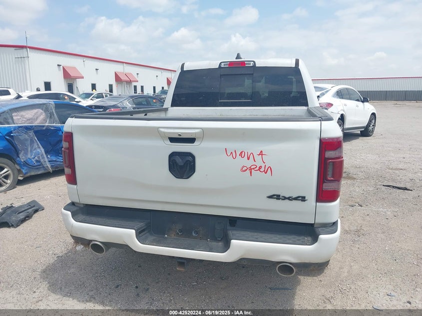 2019 RAM 1500 LARAMIE  4X4 5'7 BOX - 1C6SRFJT7KN605947