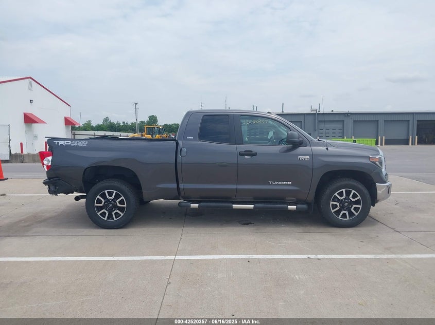 2019 TOYOTA TUNDRA SR5 5.7L V8 - 5TFUW5F15KX807976