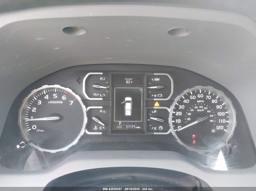 2019 TOYOTA TUNDRA SR5 5.7L V8 - 5TFUW5F15KX807976