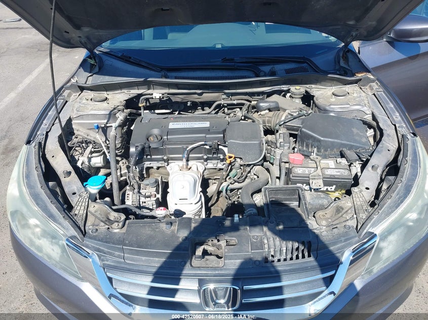2015 HONDA ACCORD VIN: 1HGCR2F31FA255602