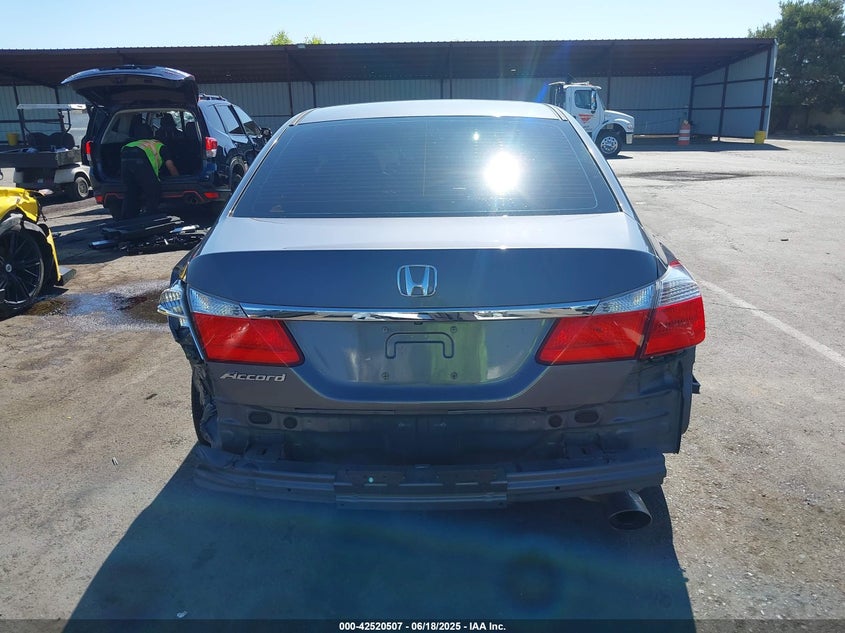 2015 HONDA ACCORD VIN: 1HGCR2F31FA255602