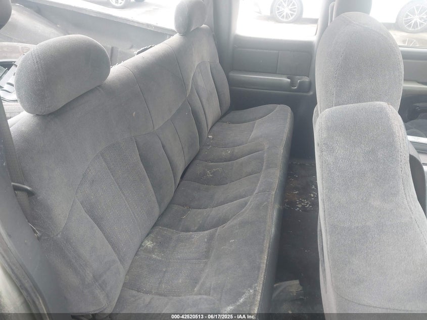 2000 Chevrolet Silverado 1500 Ls VIN: 2GCEC19T8Y1115638 Lot: 42520513