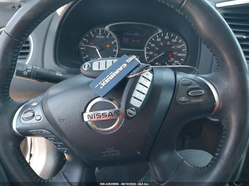 2014 NISSAN PATHFINDER VIN: 5N1AR2MMXEC624215