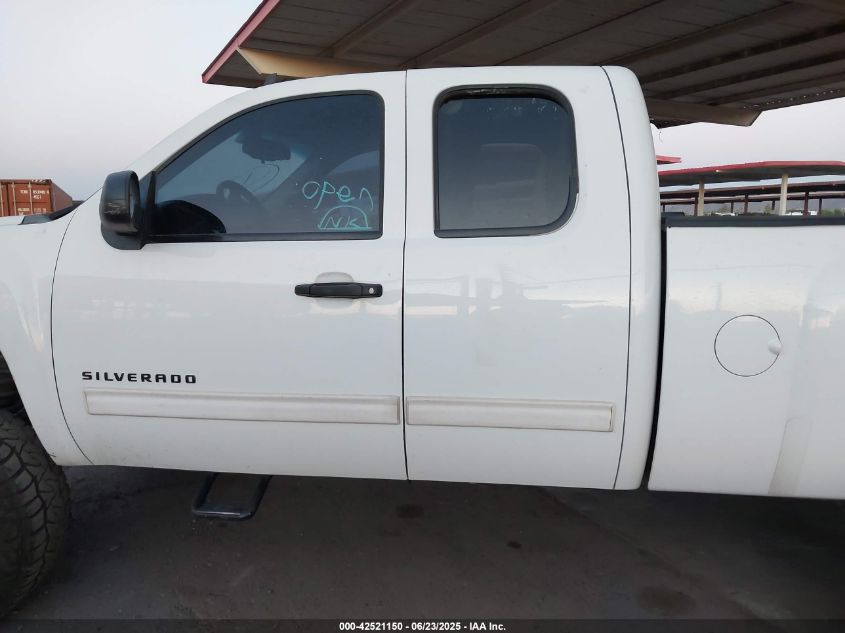 2011 Chevrolet Silverado 1500 Lt VIN: 1GCRCSE06BZ368894 Lot: 43380018