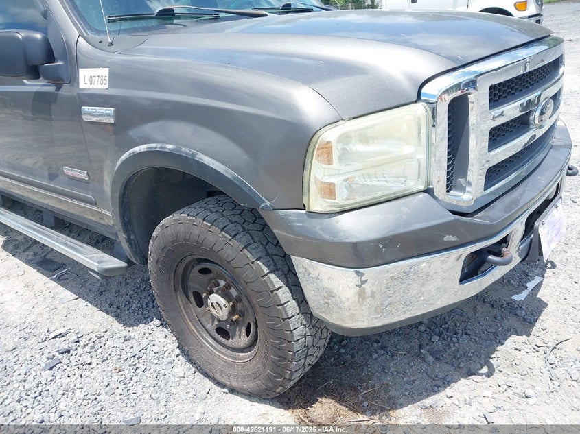 2005 Ford F-250 Lariat/Xl/Xlt VIN: 1FTSW21P65EA00254 Lot: 42521191