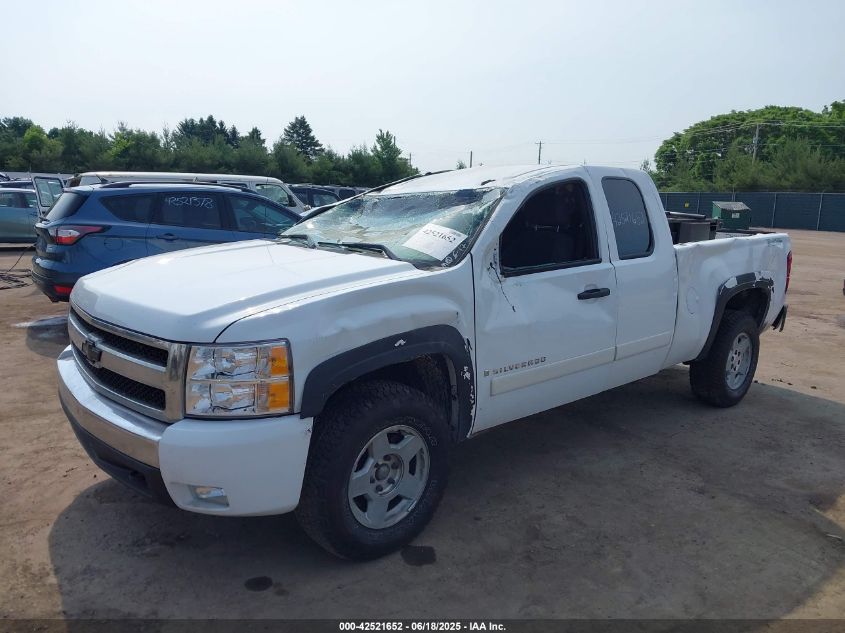 2008 Chevrolet Silverado 1500 Lt1 VIN: 2GCEK19J781300846 Lot: 42521652